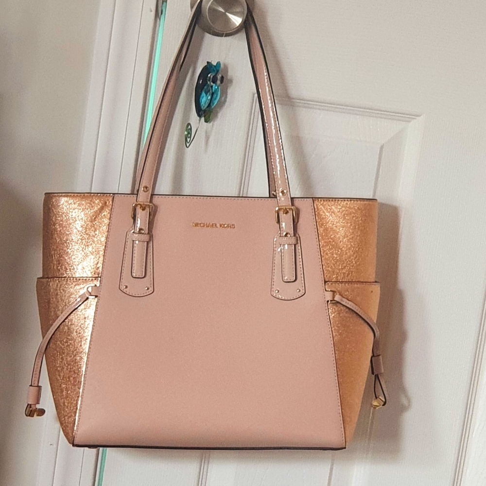 Rose gold MK purse